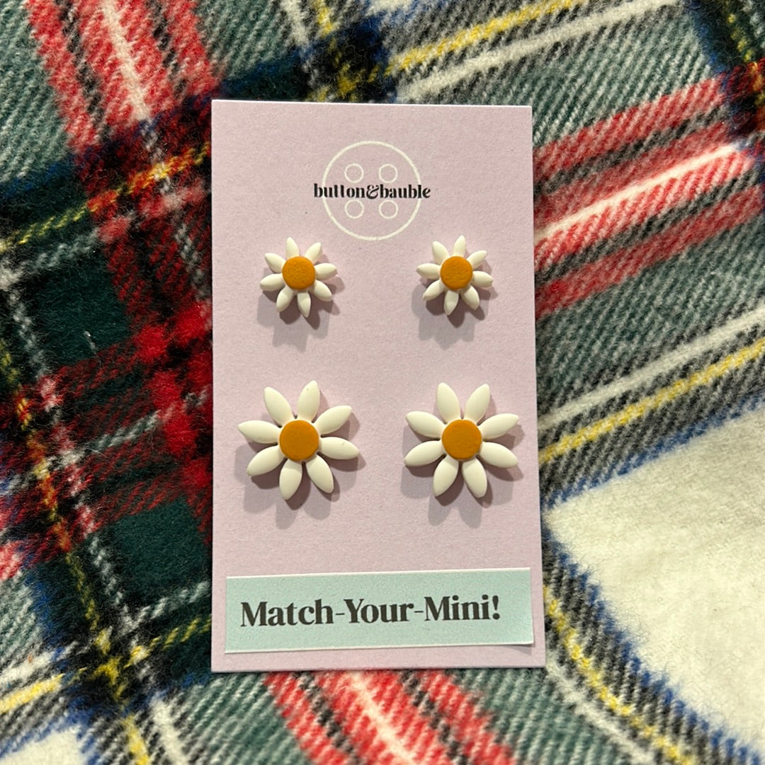 Match-Your-Mini Daisy Studs